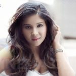 CinemaGlitz-Actress-Sakshi-Agarwal-Pics